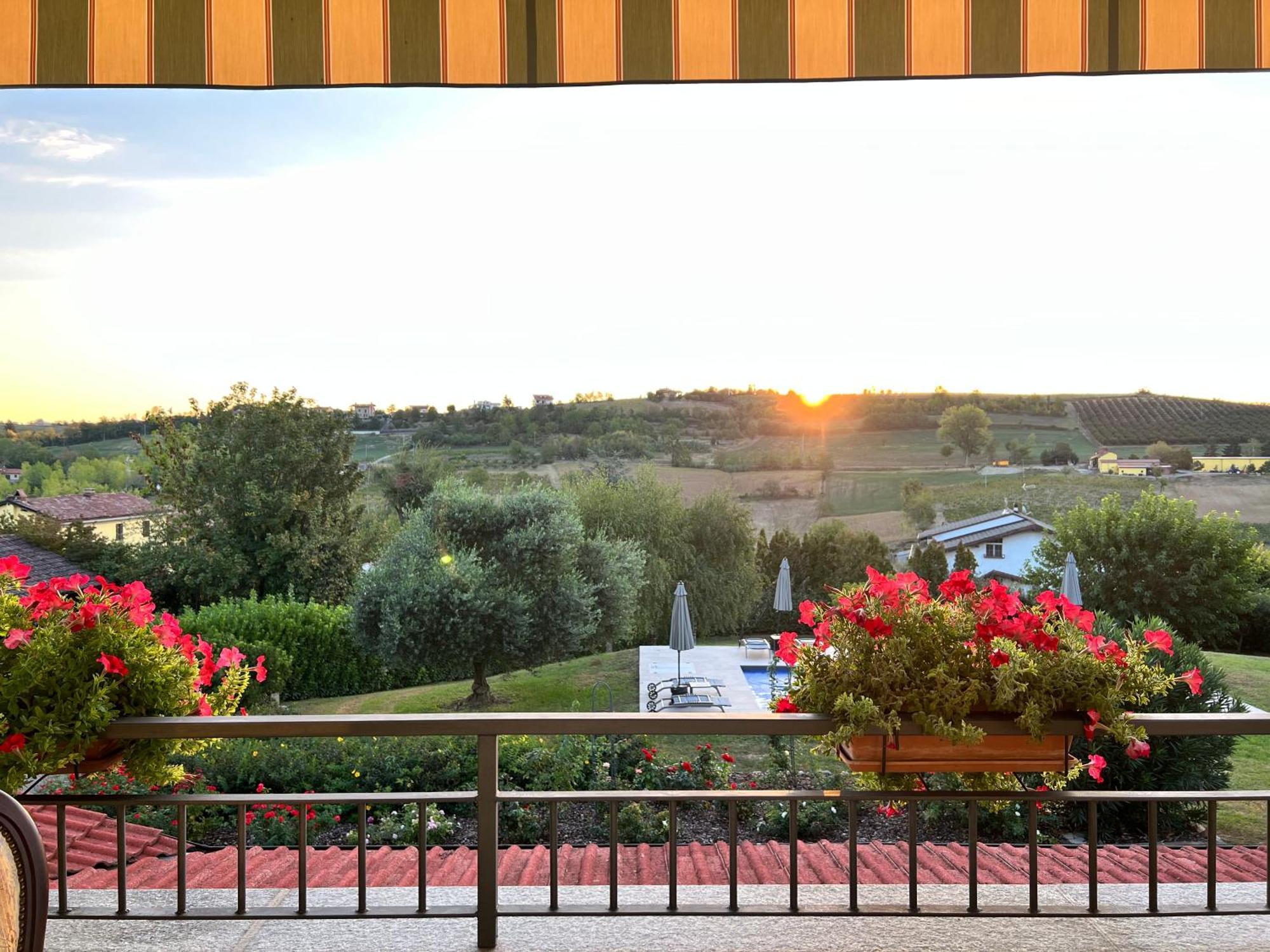 Bed and Breakfast Cascina Il Volo Moncalvo Exteriér fotografie